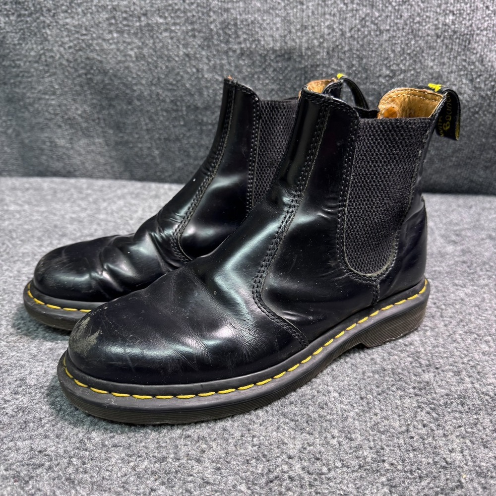 Dr. Martens Chelsea Boots Mens 7 2976 Black Smooth Leather AirWair AW004